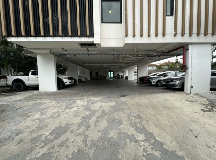 ห้องชุด โครงการ โมเดิร์น คอนโด เดอะ ฟอเรสท์ อาคาร เอ กรุงเทพมหานคร