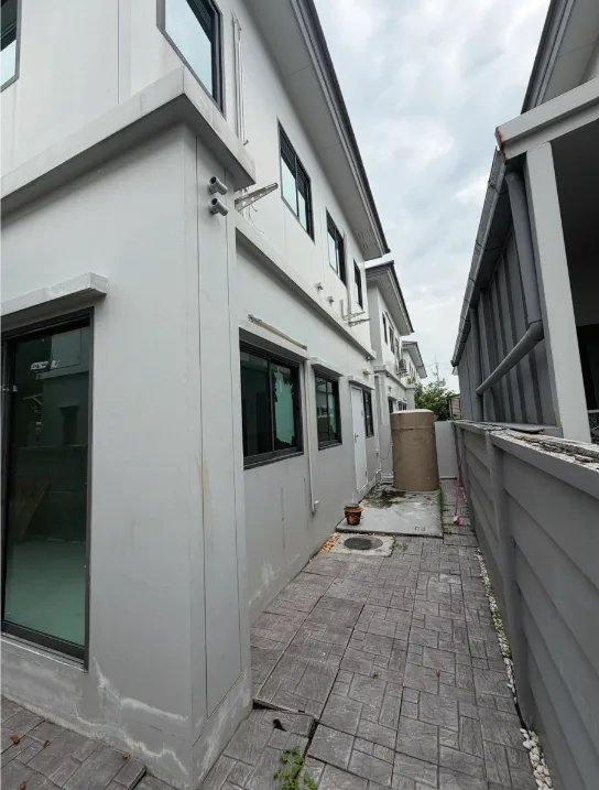 บ้านแฝด โครงการ บริทาเนีย วงแหวน-หทัยราษฎร์ ปทุมธานี