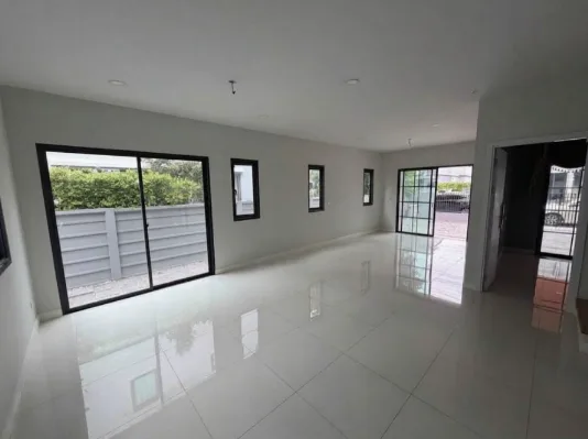 บ้านแฝด โครงการ บริทาเนีย วงแหวน-หทัยราษฎร์ ปทุมธานี