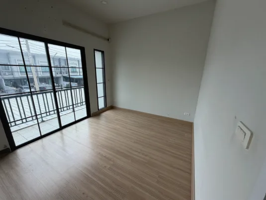 บ้านแฝด โครงการ บริทาเนีย วงแหวน-หทัยราษฎร์ ปทุมธานี