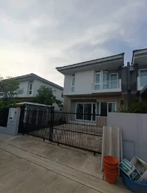 บ้านแฝด โครงการ อินนิซิโอ สุขสวัสดิ์-ประชาอุทิศ สมุทรปราการ