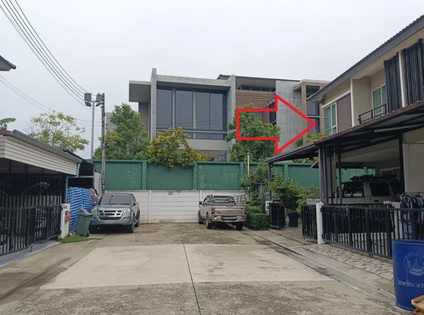 ทาวน์เฮ้าส์ โครงการ พฤษาวิลเลจ 43/1 ดีไลท์ เดอลอฟท์ ปทุมธานี