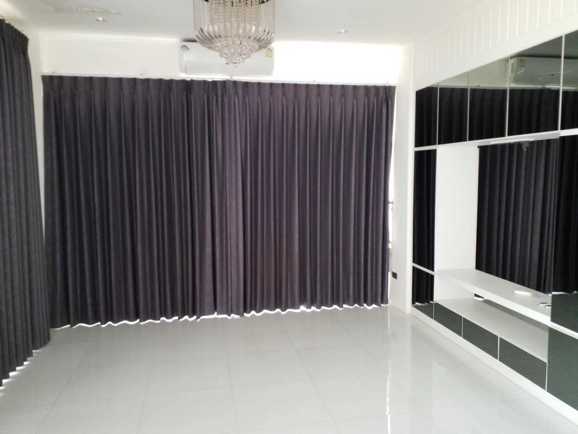 บ้านแฝด เมืองชลบุรี