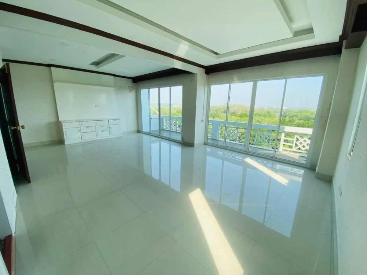 ห้องชุด บ้านชายทะเล รีสอร์ท [ชั้น 7]