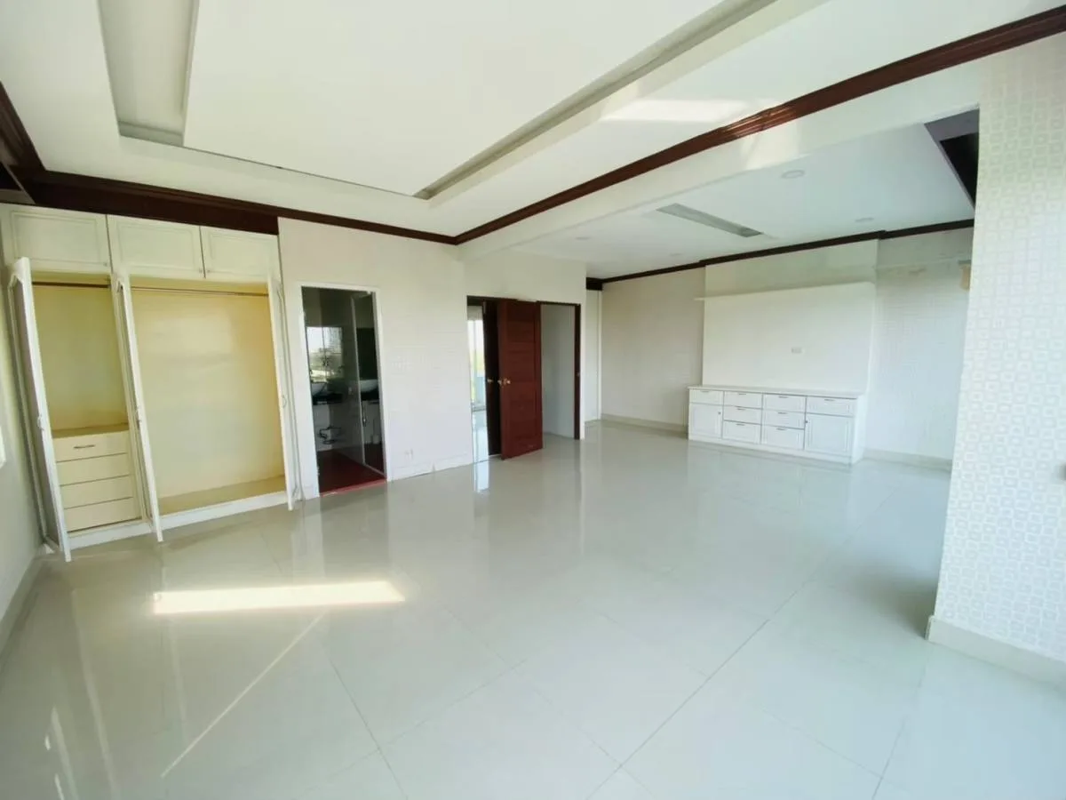 ห้องชุด บ้านชายทะเล รีสอร์ท [ชั้น 7]